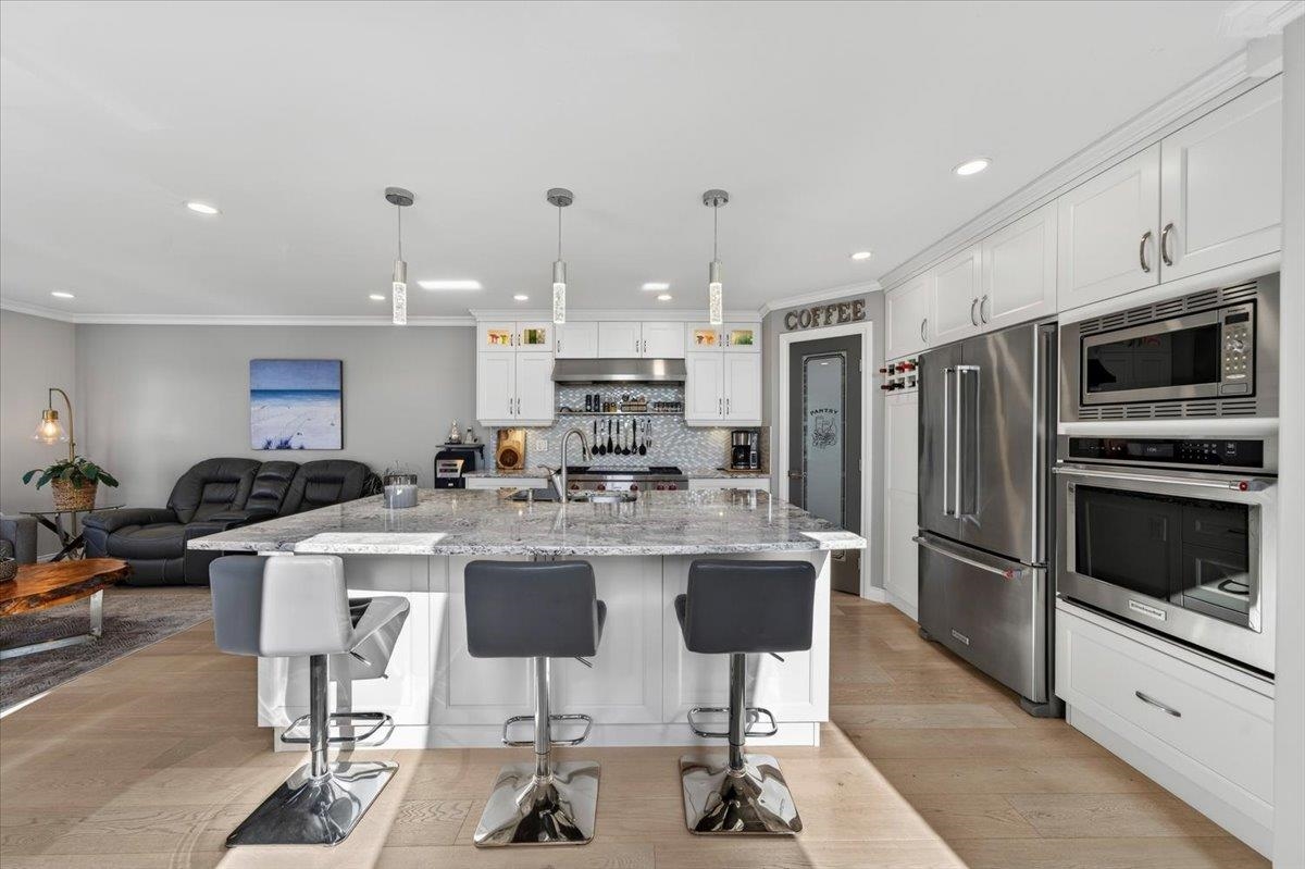 Additional image 4 of 927 Kent Street, White Rock, BC, V4B 4S9