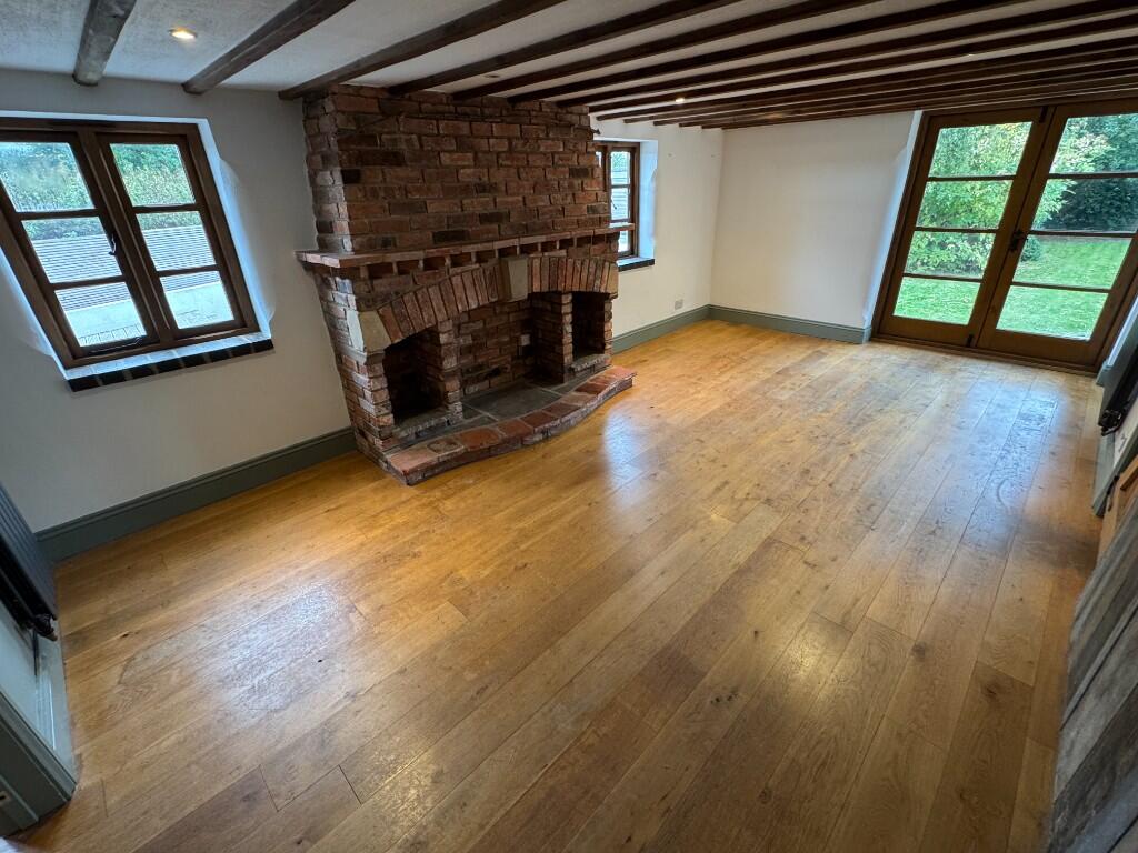 Bradnocks Marsh Lane, B92 photo 2