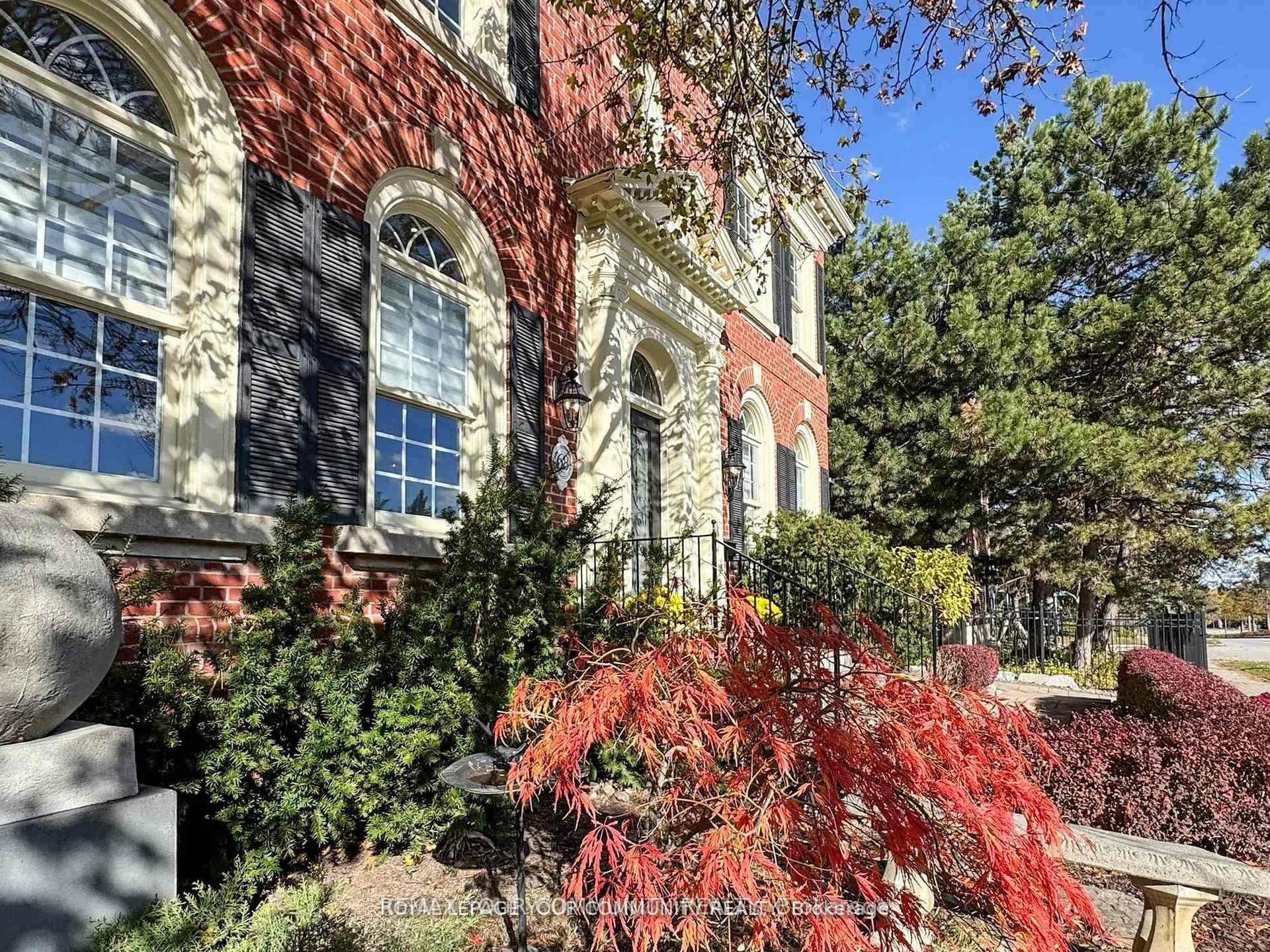 68 Regent Street, Richmond Hill, ON, L4C 9C5