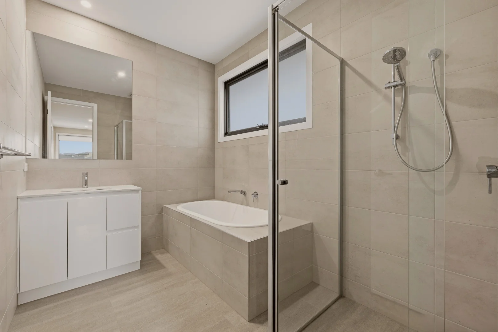 Additional image 6 of 39 Clifton Grove, Carrum Downs VIC 3201