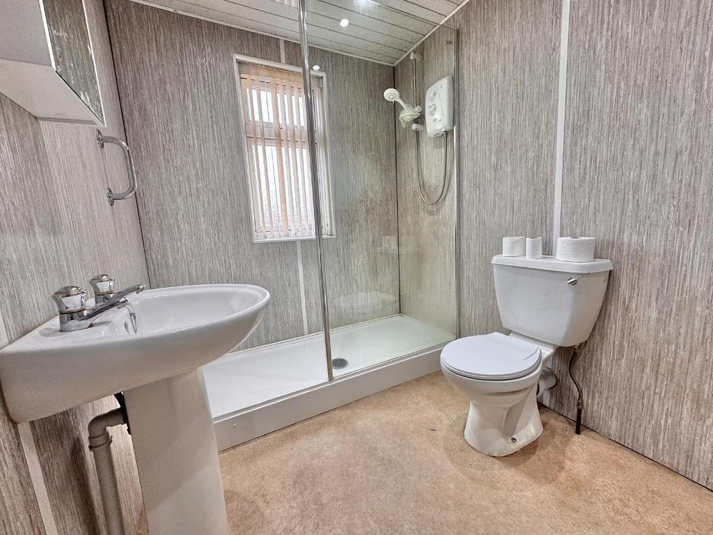 Additional image 14 of Crockford Road, West Bromwich, West Midlands, B71 2ET