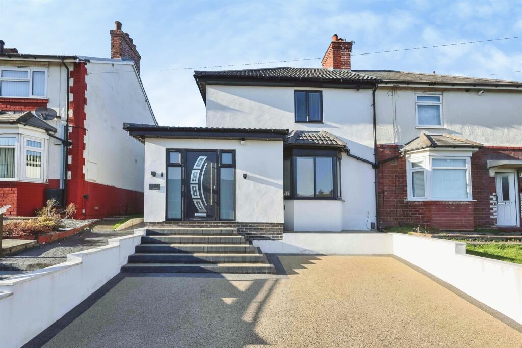 Newbury Lane, Oldbury
