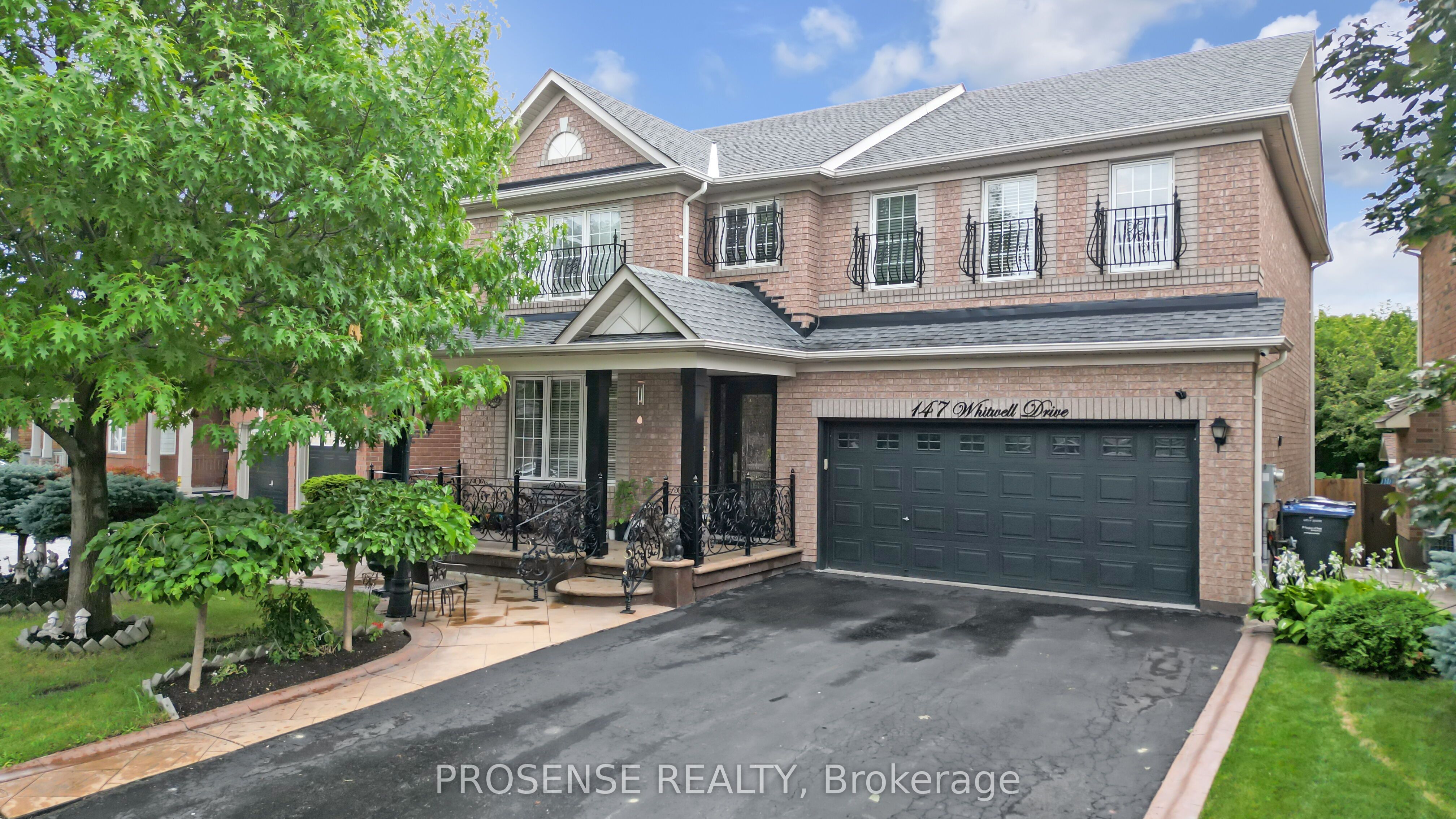 147 Whitwell Drive, Brampton, ON, L6P 1L2