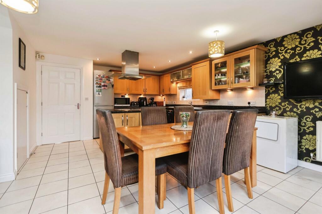Wakeman Drive, Tividale, Oldbury photo 4