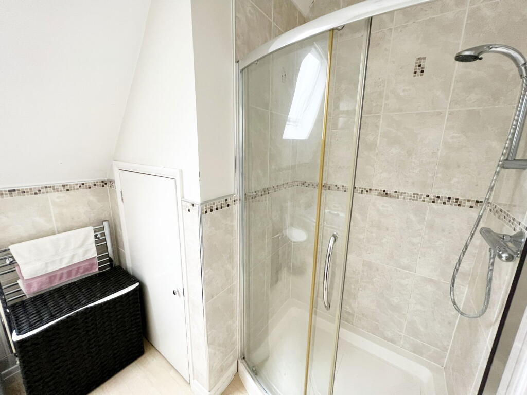 Additional image 23 of Birchy Close, Dickens Heath, Solihull