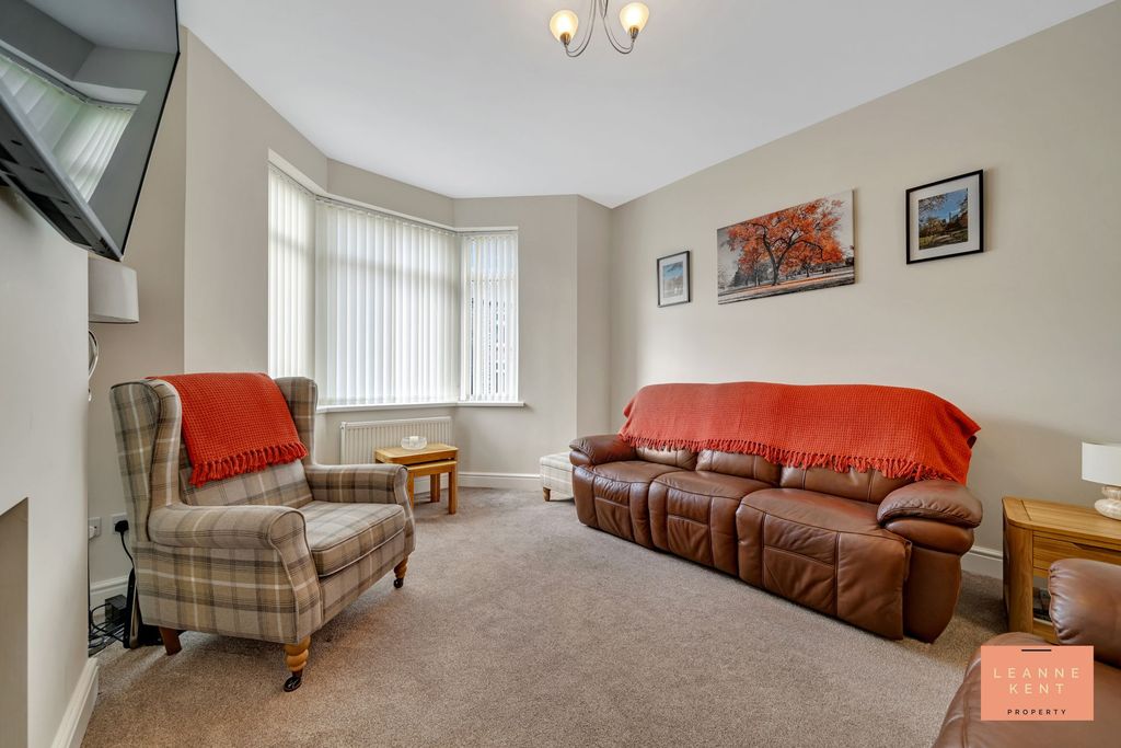 Additional image 9 of 3 bed detached house for saleVan Road, Caerphilly CF83