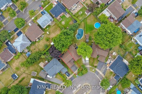 Additional image 8 of 16 Wimbledon Court, Brampton, ON, L6V 2S4