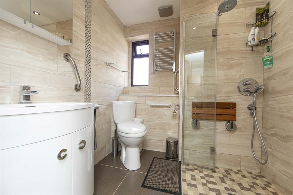Additional image 7 of 3 bed bungalow for saleWaun Goch, Cefn Hengoed, Hengoed CF82