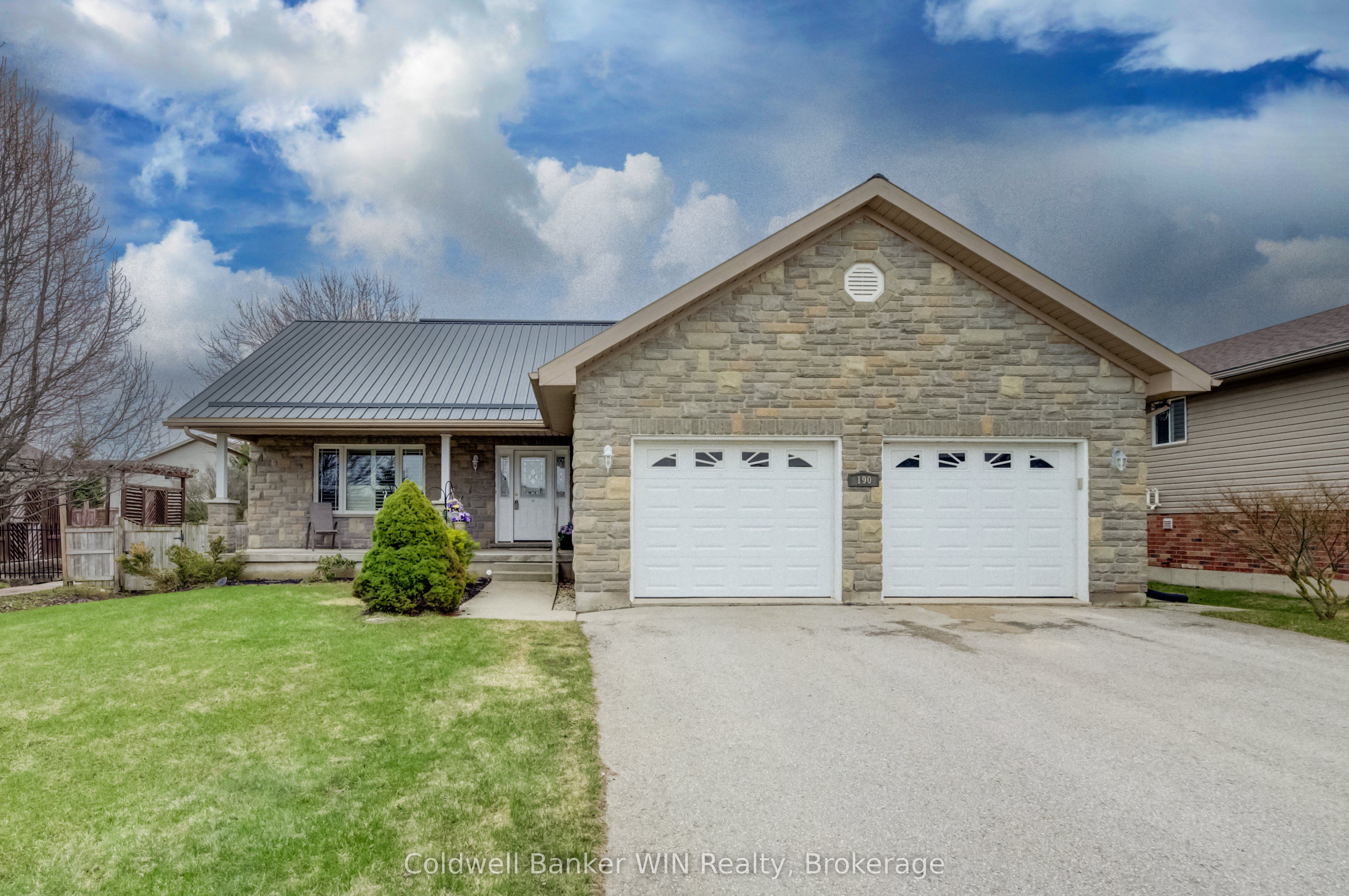 190 Sarah Road, Wellington North, ON, N0G 2L2