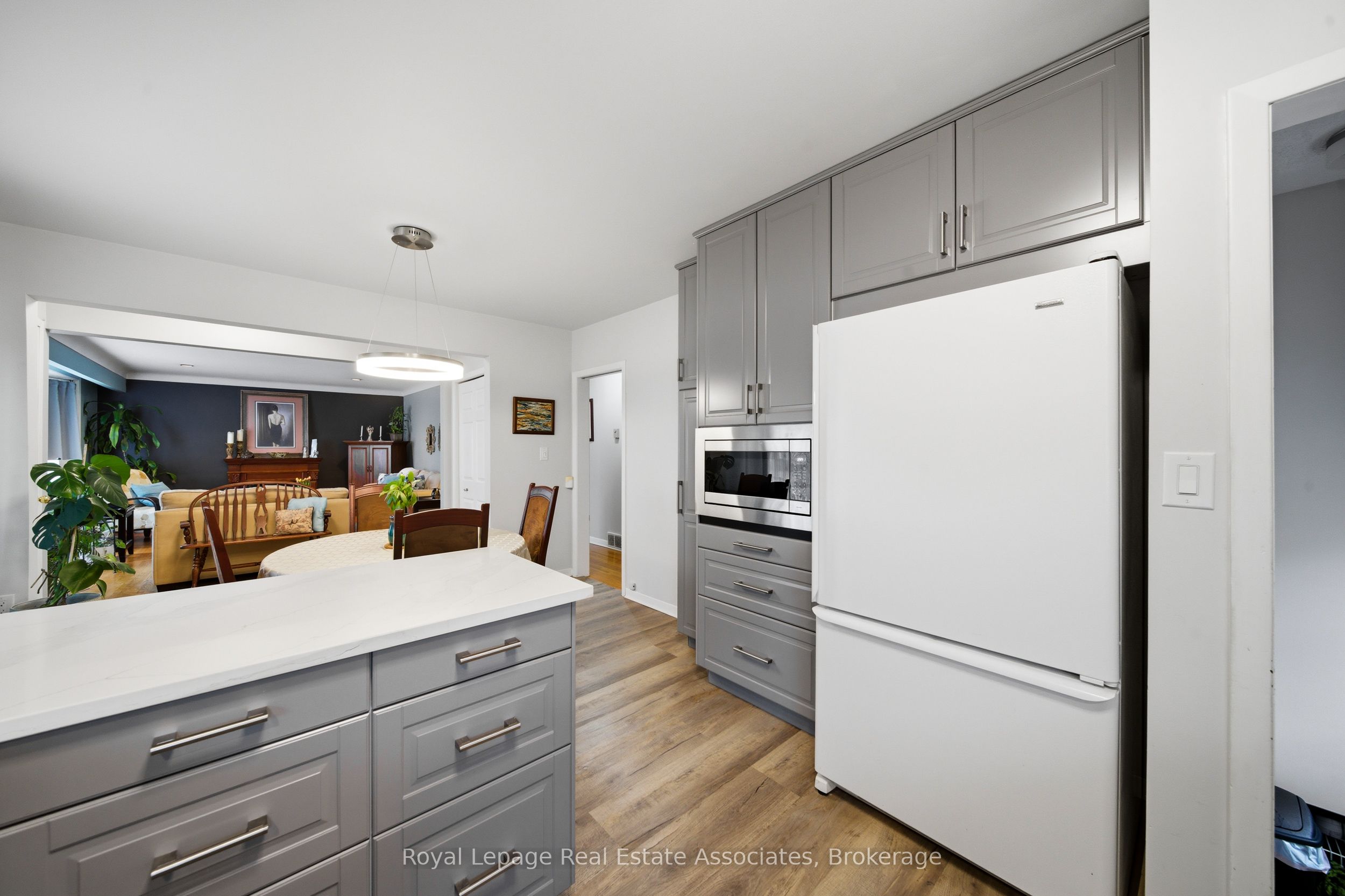 Additional image 3 of 4018 Montcalm Crescent, Niagara Falls, ON, L2G 6L8