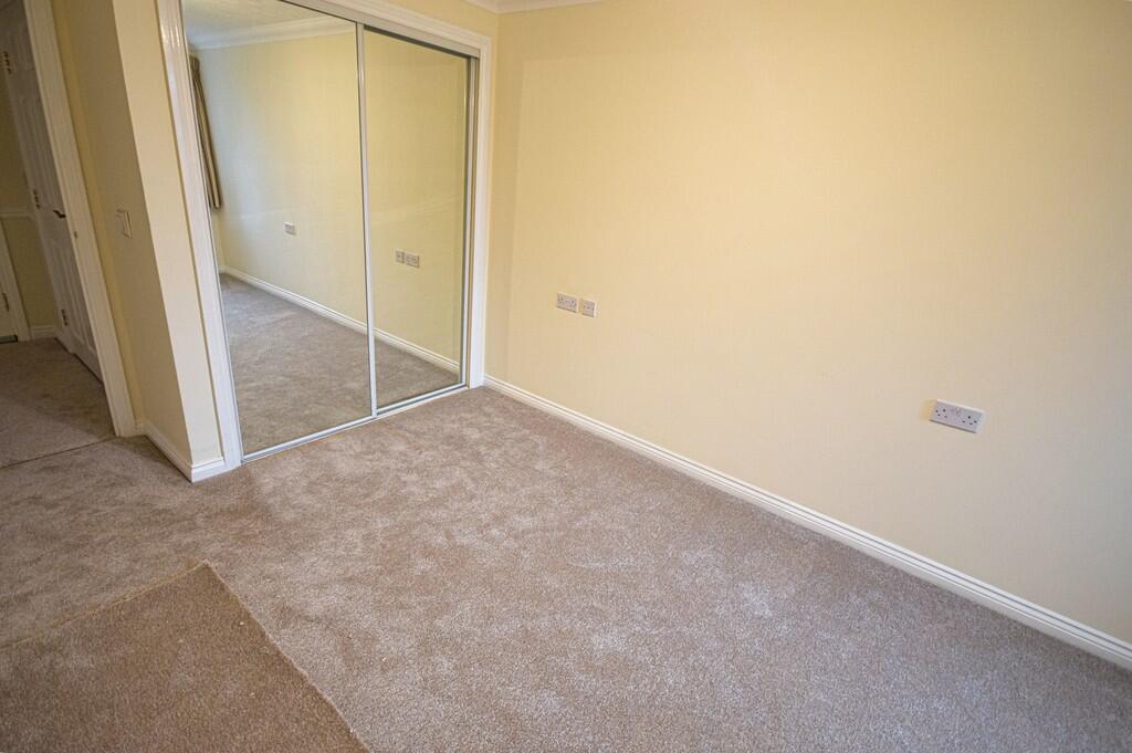 Tudor Lodge, Solihull photo 4