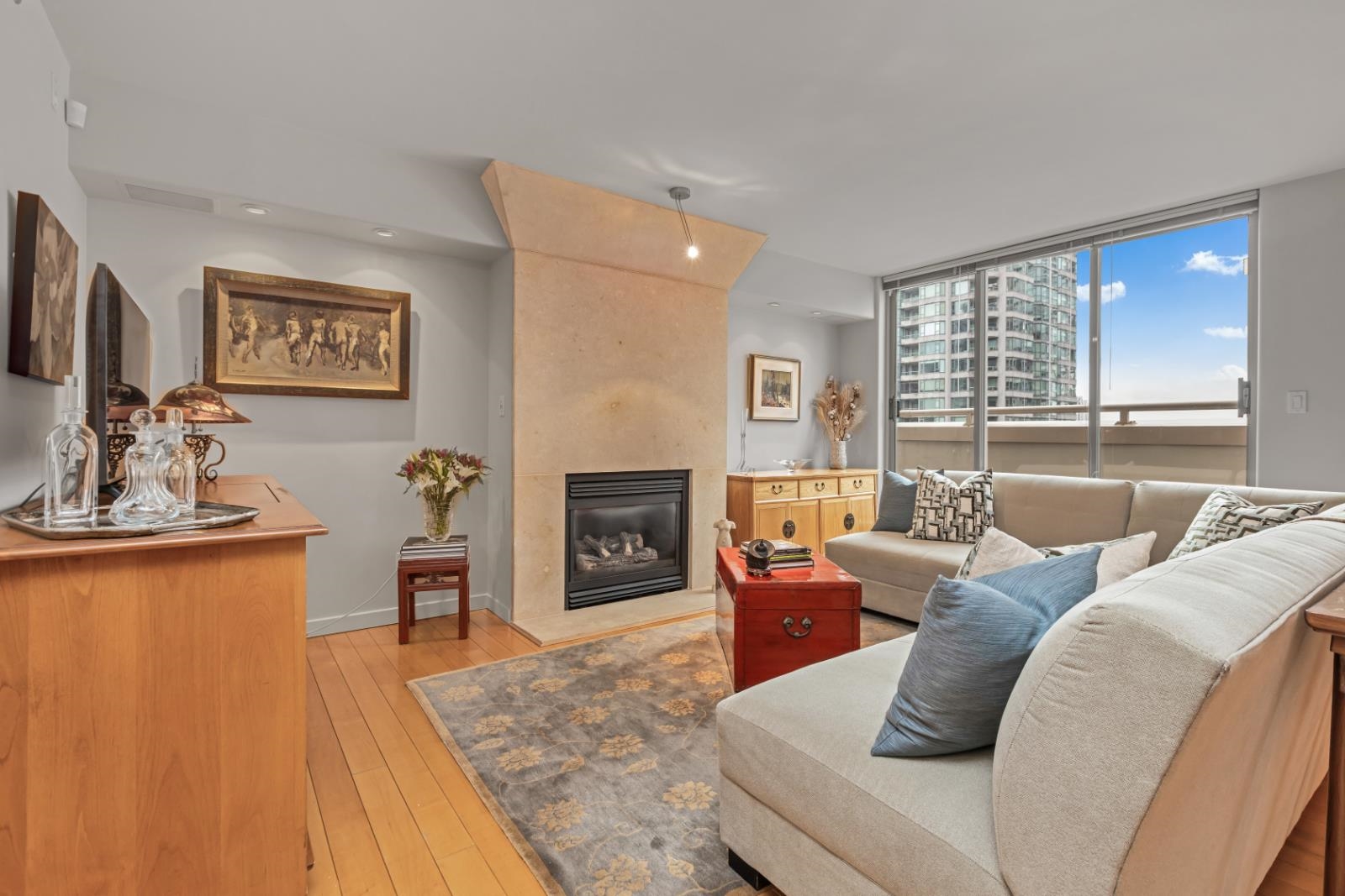 Additional image 3 of 1404-819 Hamilton Street, Vancouver, BC, V6B 6M2