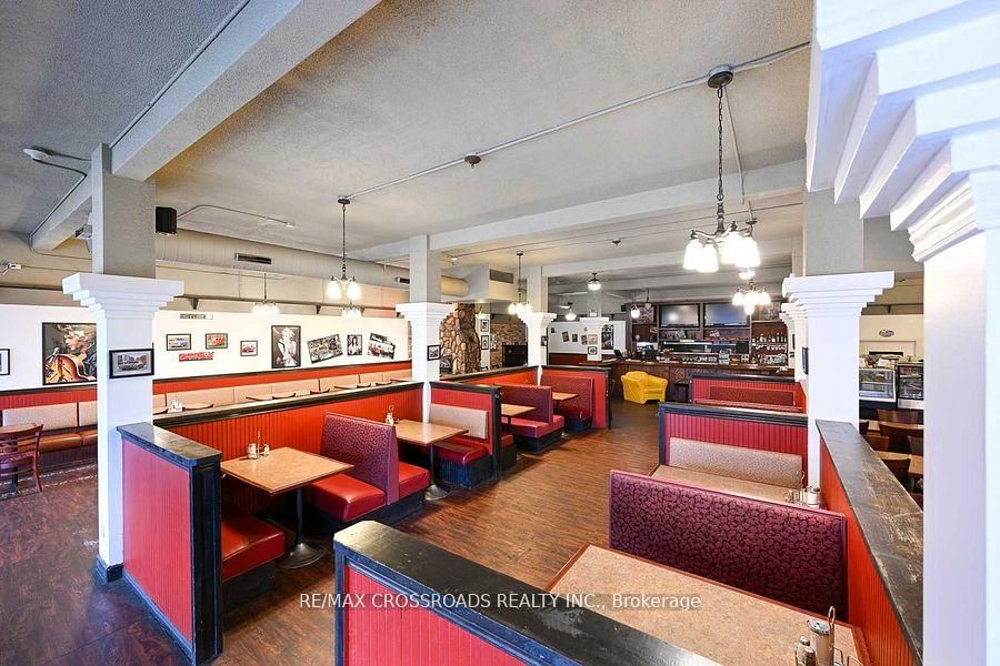 Additional image 3 of 931 Queenston Road, Hamilton, ON, L8G 1B8