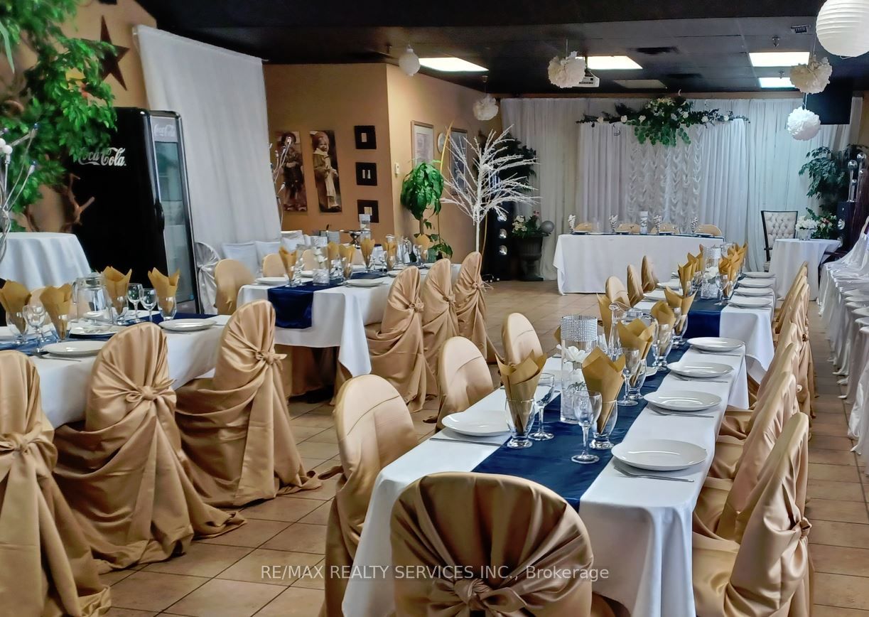 2&3B-1076 Cardiff Boulevard, Mississauga, ON, L5S 1M4