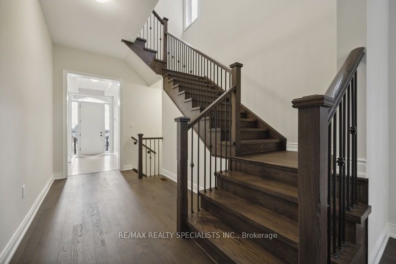 Additional image 3 of 1367 Wheat Boom Drive, Oakville, ON, L6H 7G1