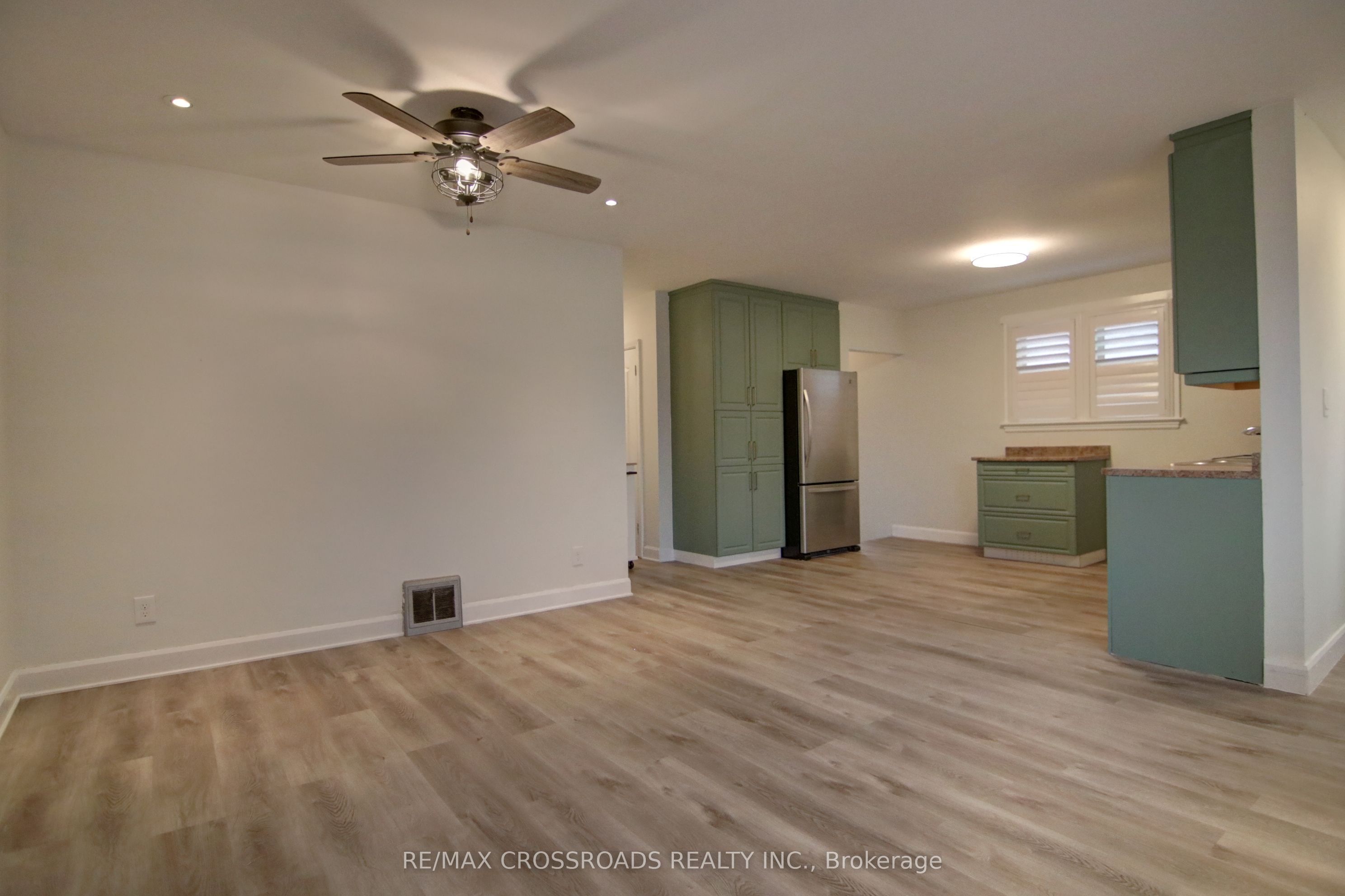 Additional image 6 of 814 Nicholls Street, Peterborough, ON, K9H 5T8