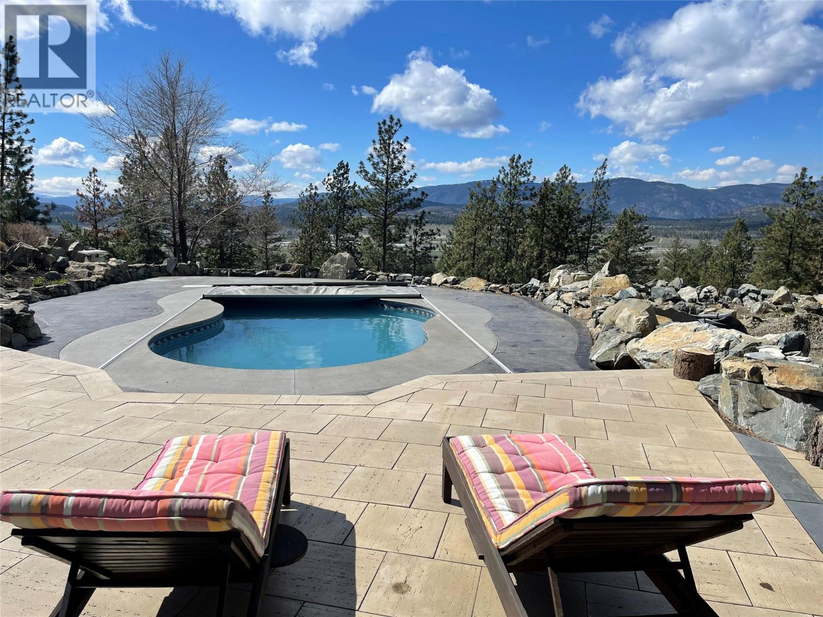 5500 Rockface Road, Kelowna, BC, V1X7V7