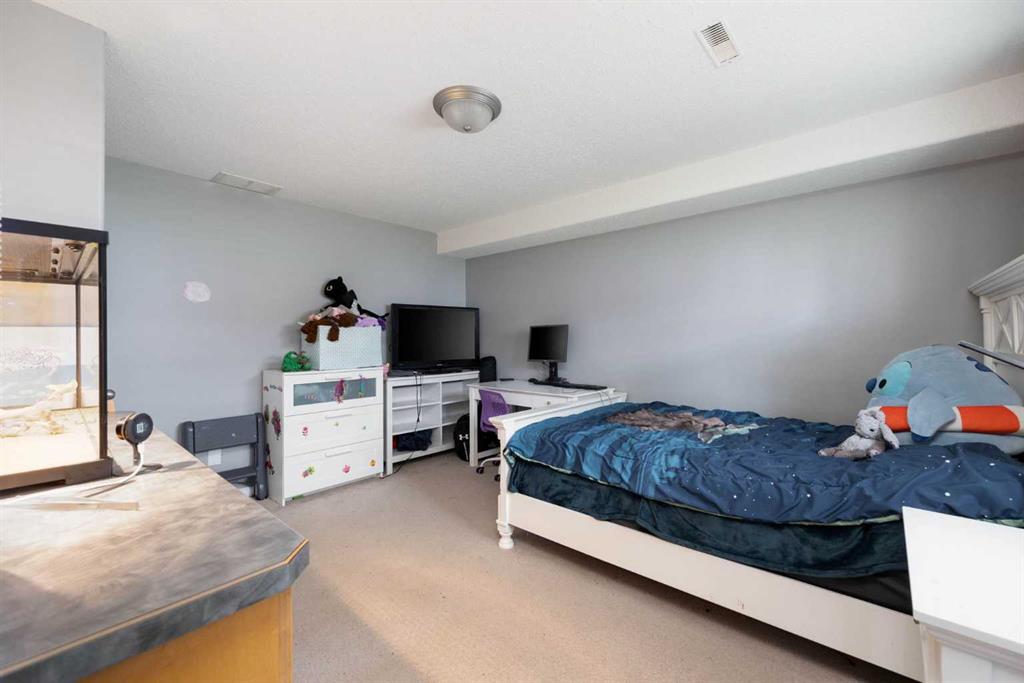 Additional image 5 of 7-220 Swanson Crescent, Fort Mcmurray, AB, T9K 2W5