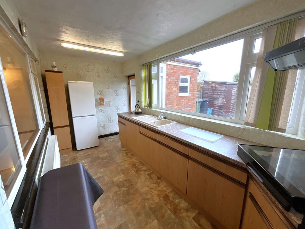 Additional image 5 of CRADLEY HEATH, Hickmans Avenue