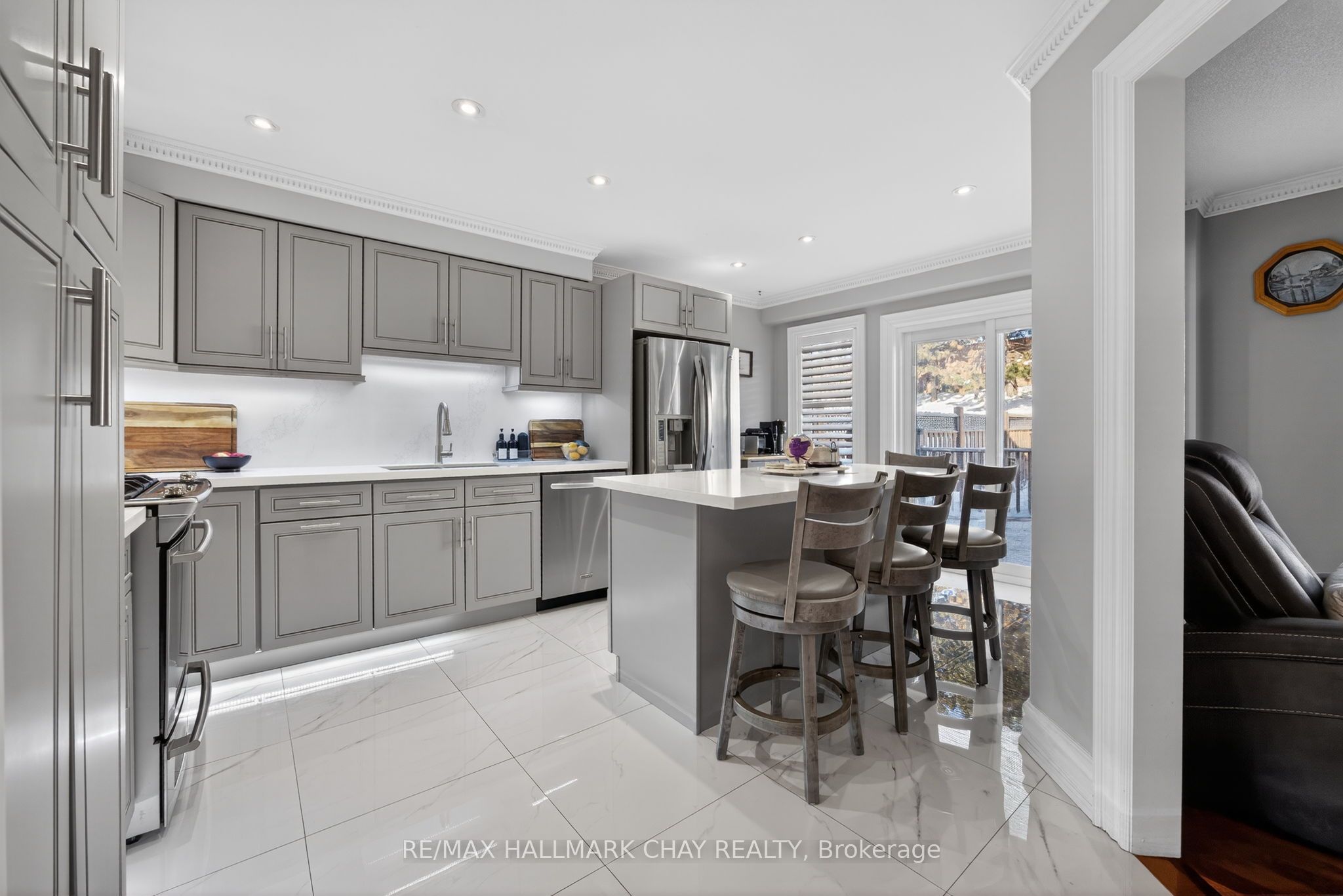 Additional image 4 of 72 Ravenscliffe Court, Brampton, ON, L6X 4N9