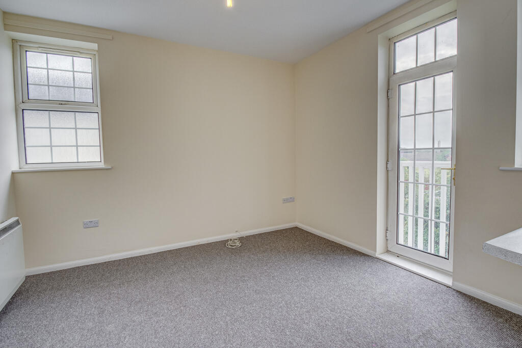 Exmoor Drive, Bromsgrove, Worcestershire, B61 photo 4