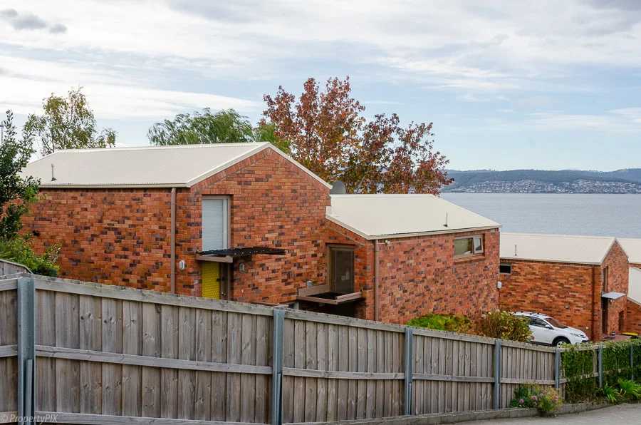 Additional image 5 of 1/674 Sandy Bay Road, Sandy Bay TAS 7005