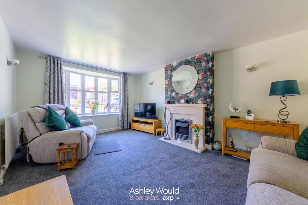 Cherry Tree Lane, Halesowen, B63 1DU photo 4