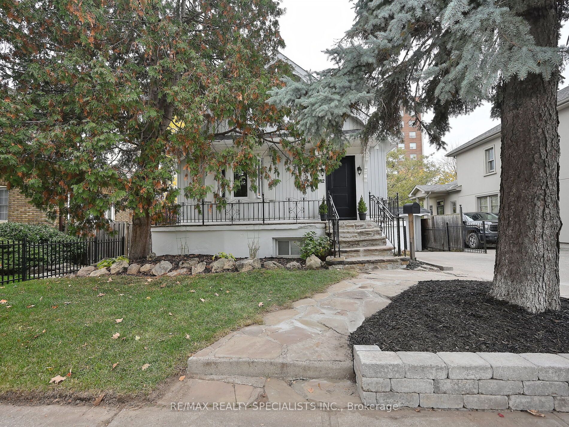 Additional image 3 of 12 Elizabeth Street S, Brampton, ON, L6Y 1P8
