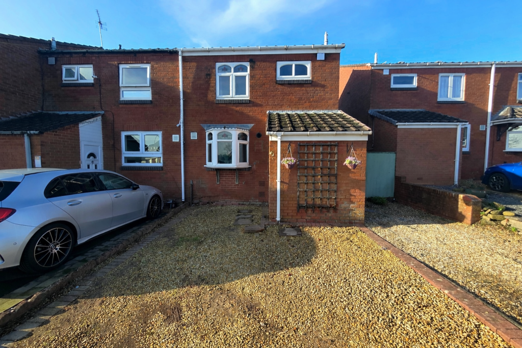 Mendip Road, Halesowen, B63 1JA