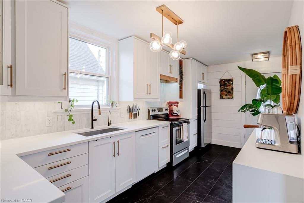 Additional image 2 of 624 Burgess Avenue, Hamilton, ON, L8H 6H9