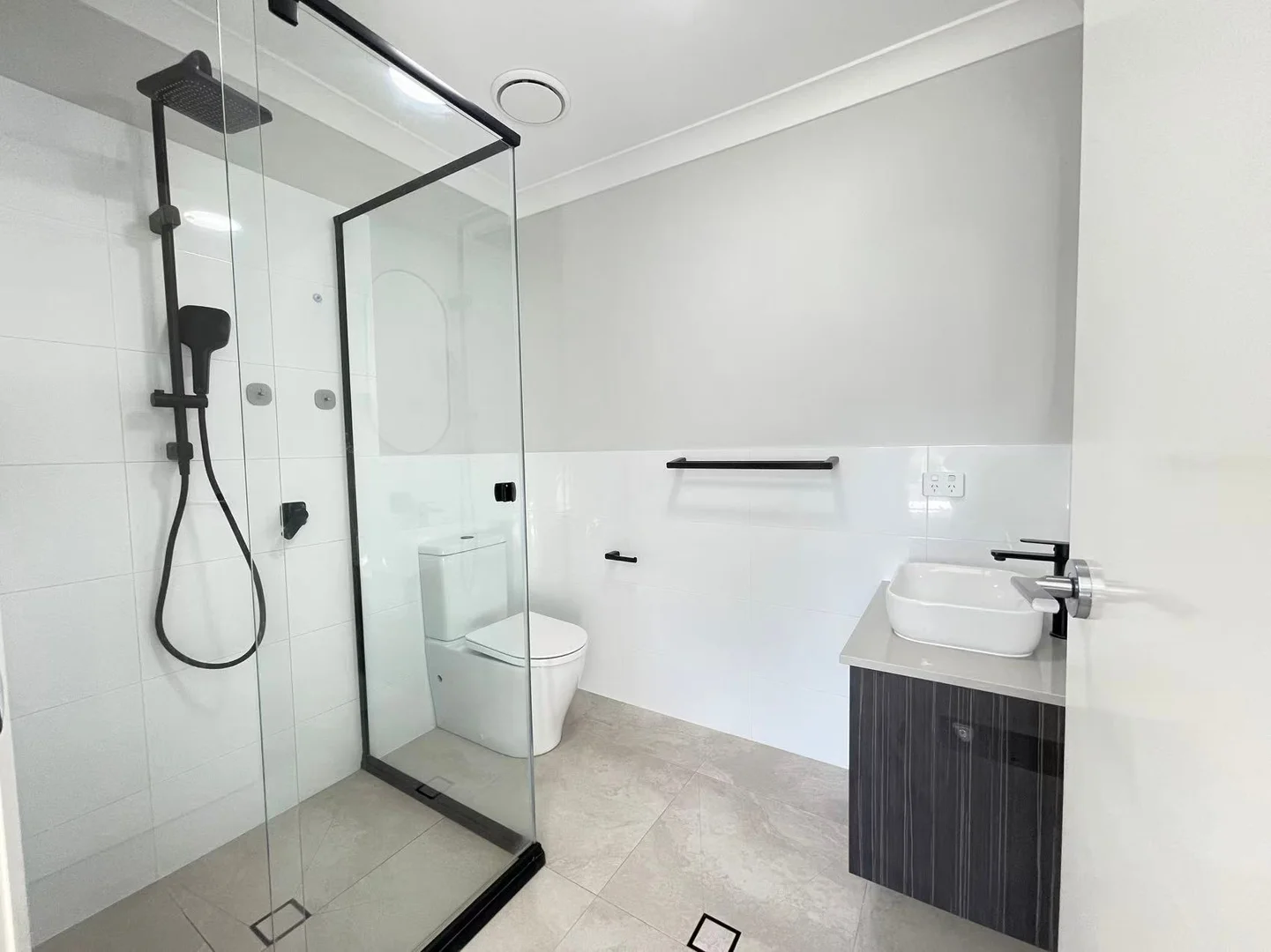 Additional image 19 of 115 Thompson Rd, Oran Park NSW 2570