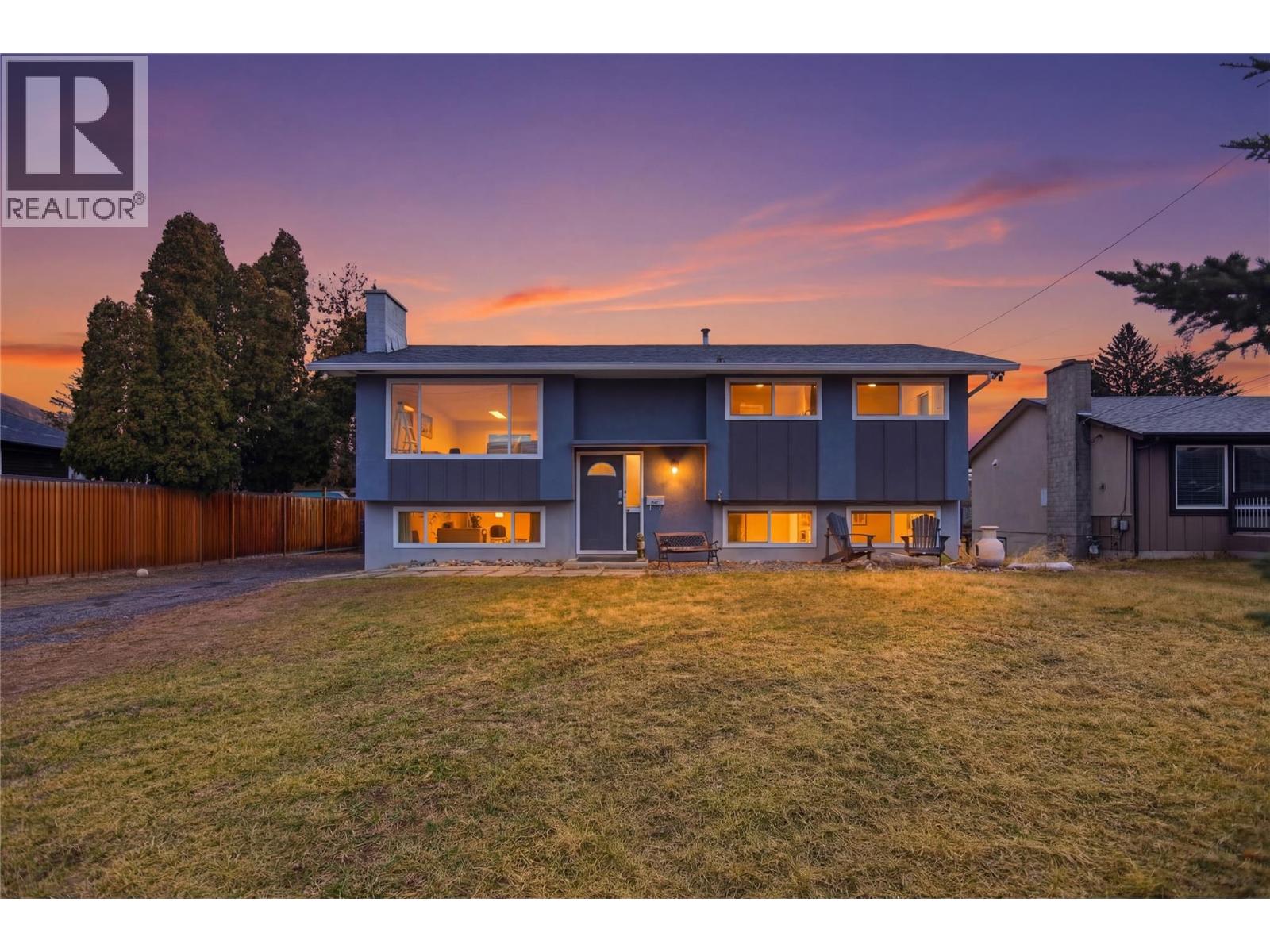 2619 Argyle Avenue, Kamloops, BC, V2B4T6