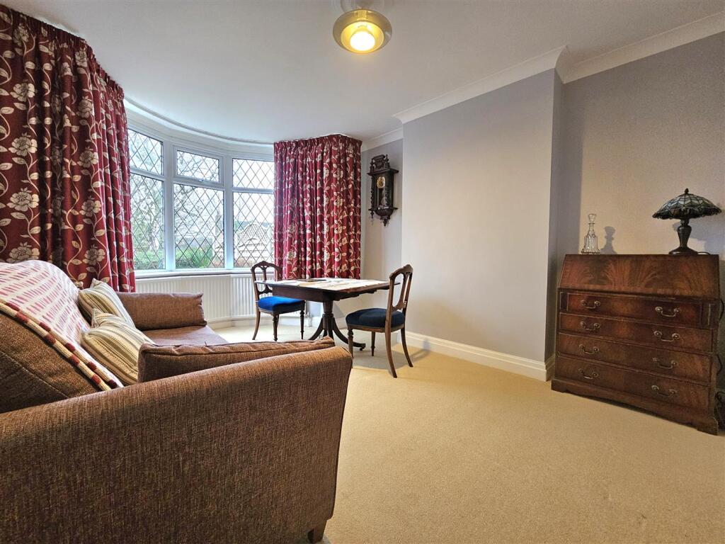 Silverbirch Road, Solihull photo 5