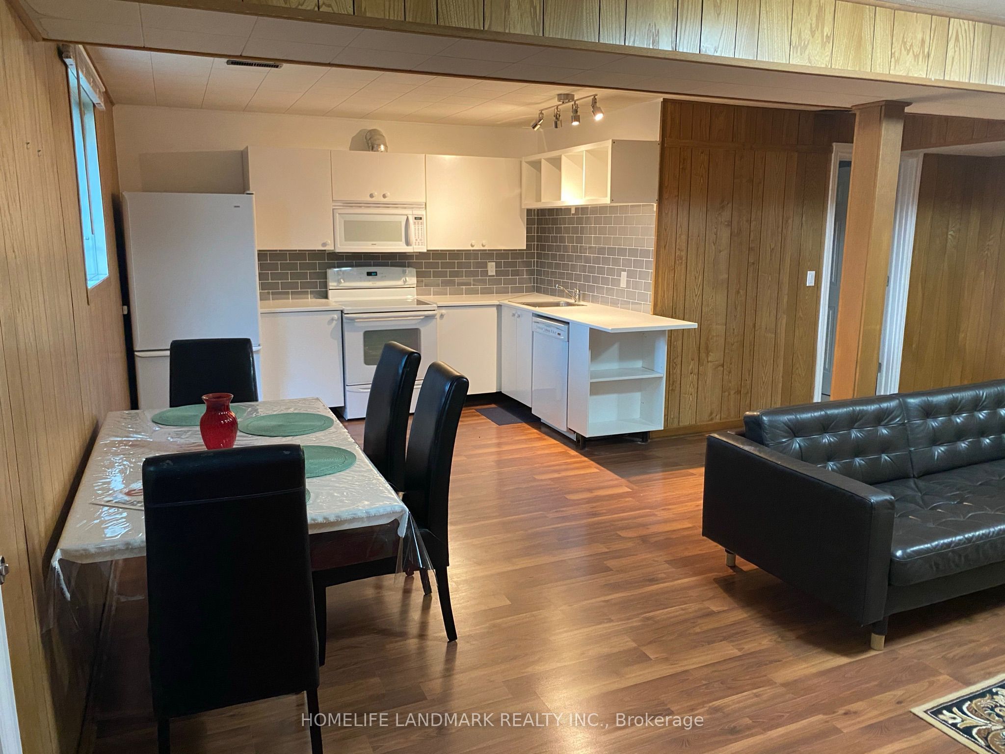 Additional image 5 of Bsmnt-34 Argonne Crescent, Toronto, ON, M2K 2K1