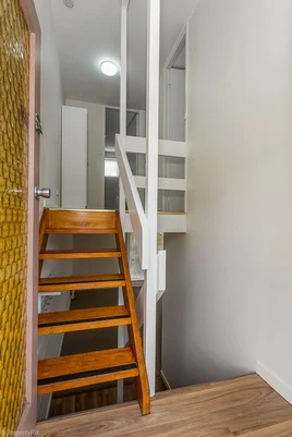 Additional image 7 of 1/674 Sandy Bay Road, Sandy Bay TAS 7005