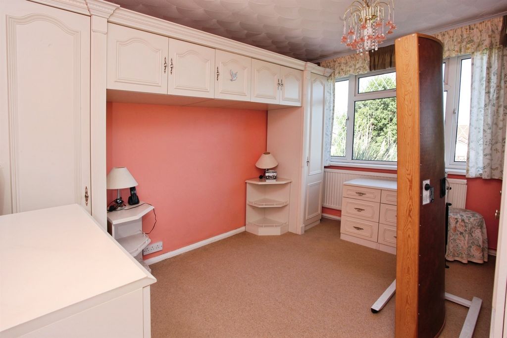 Additional image 10 of 4 bed detached bungalow for saleCourt Road, Caerphilly CF83