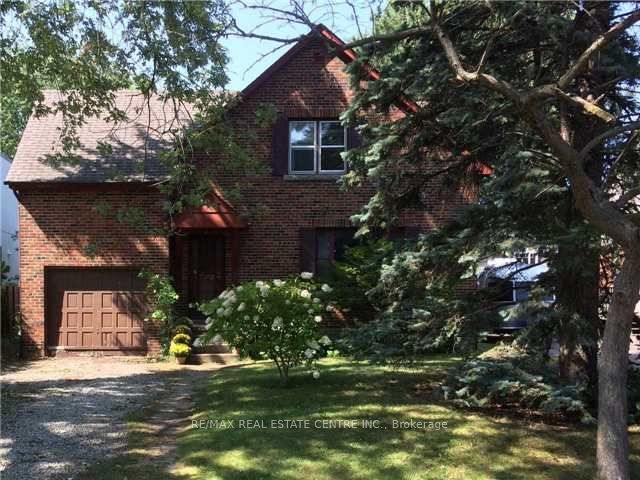 51 Inglewood Drive, Mississauga, ON, L5G 1X7