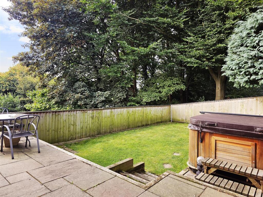 Additional image 20 of Willetts Drive, Halesowen, West Midlands