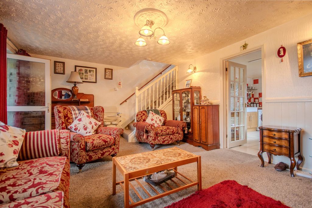 Additional image 5 of 3 bed semi-detached house for saleWest Avenue, Caerphilly CF83
