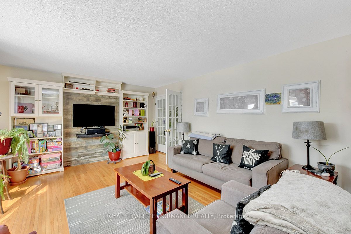 Additional image 4 of 122 Post Road, Ottawa, ON, K2L 1L2