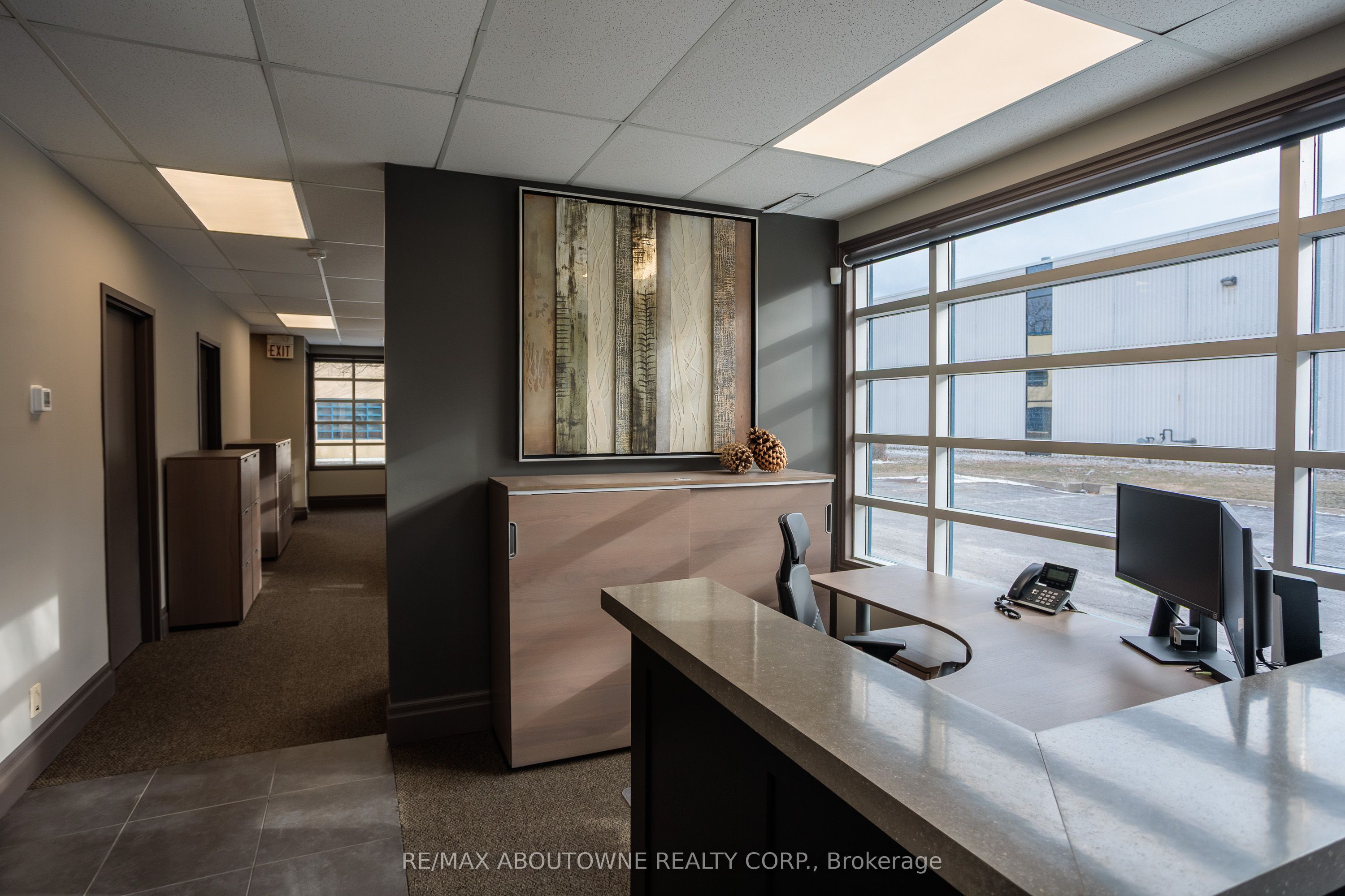 Additional image 4 of 1-1464 Cornwall Road, Oakville, ON, L6J 7W5