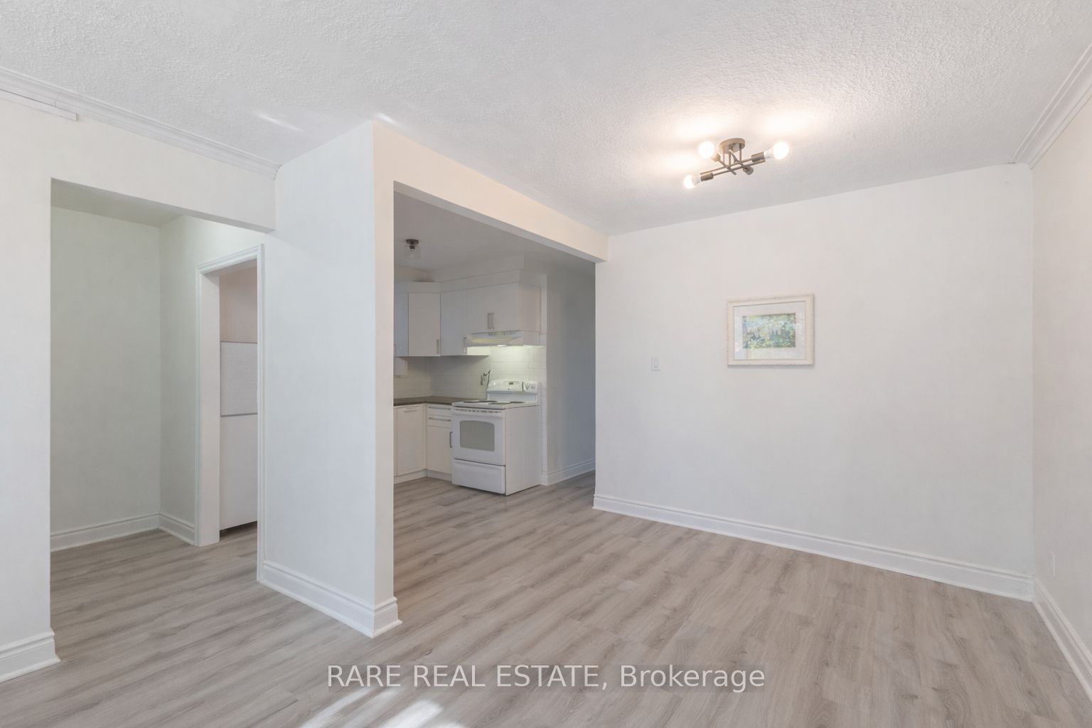 Additional image 4 of 2-352 Hopewell Avenue, Toronto, ON, M6E 2S2