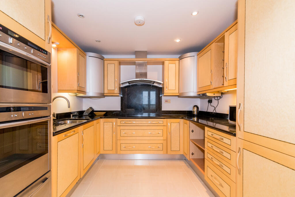 Additional image 13 of 20 Royal Court Apartments, 60 - 66 Lichfield Road, Sutton Coldfield, B74 2NA