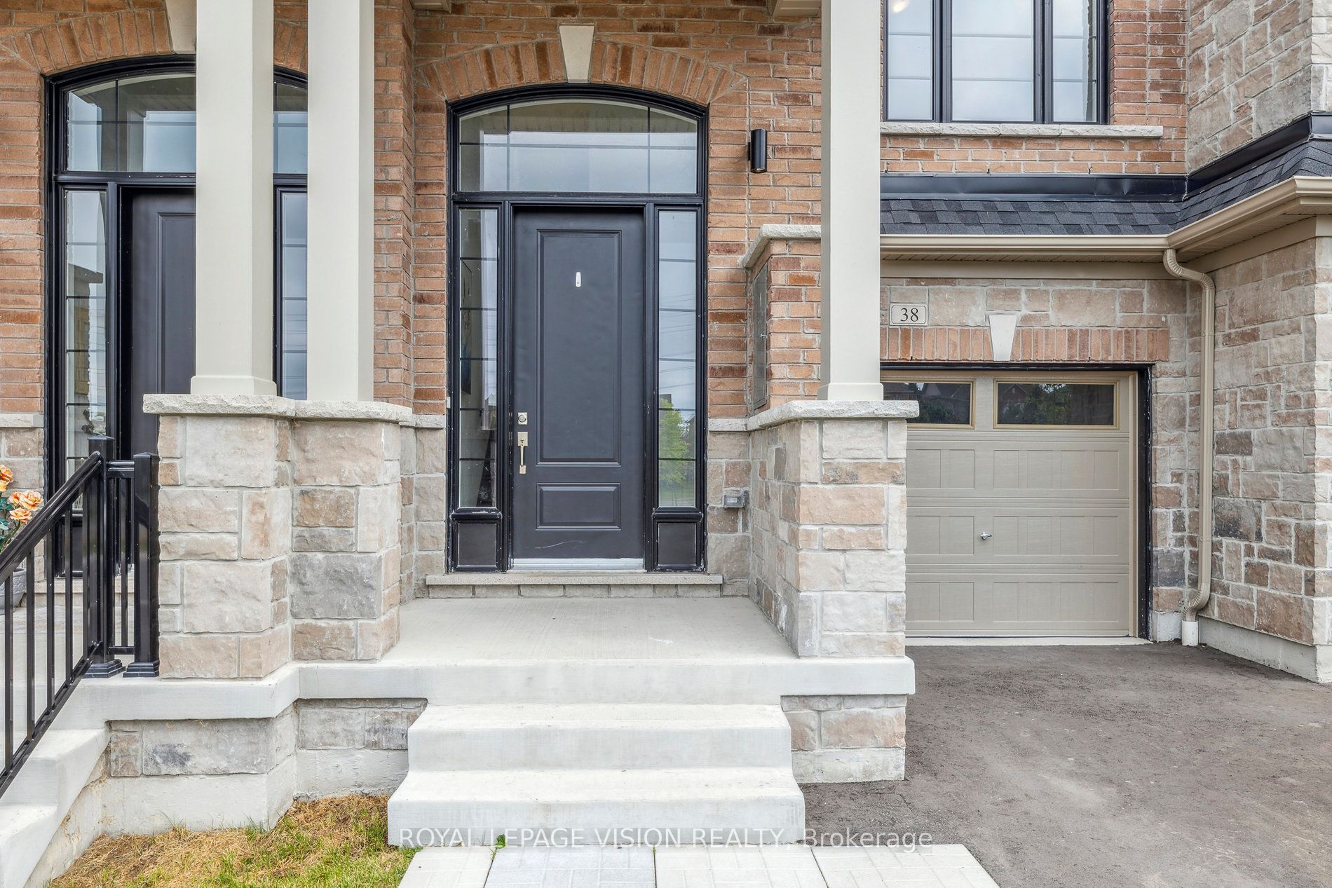 Additional image 2 of 38 Elkington Crescent, Whitby, ON, L1P 0L7