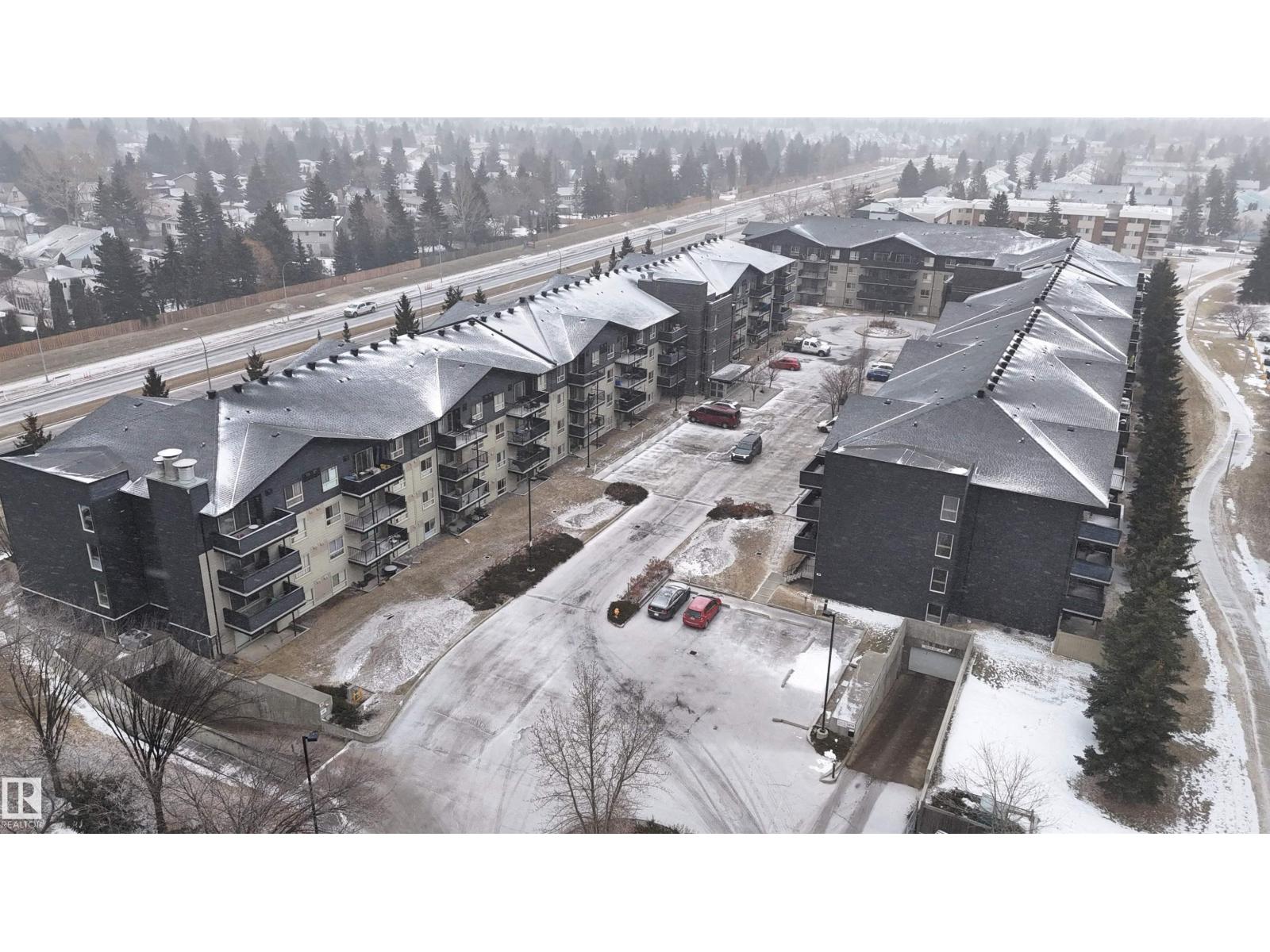 104-17003 67 Avenue NW, Edmonton, AB, T5T6Y5