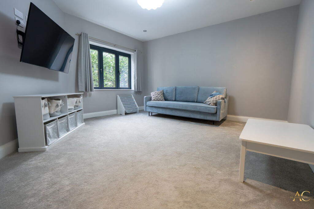 Additional image 13 of Widney Manor Road, Solihull, B91 3JQ