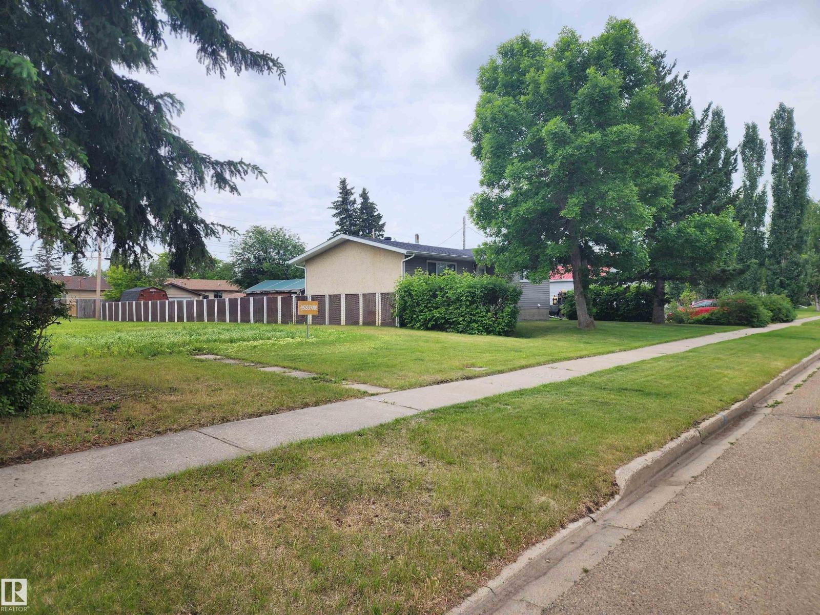 Additional image 3 of 4505 54 Avenue, Wetaskiwin, AB, T9A0Y9