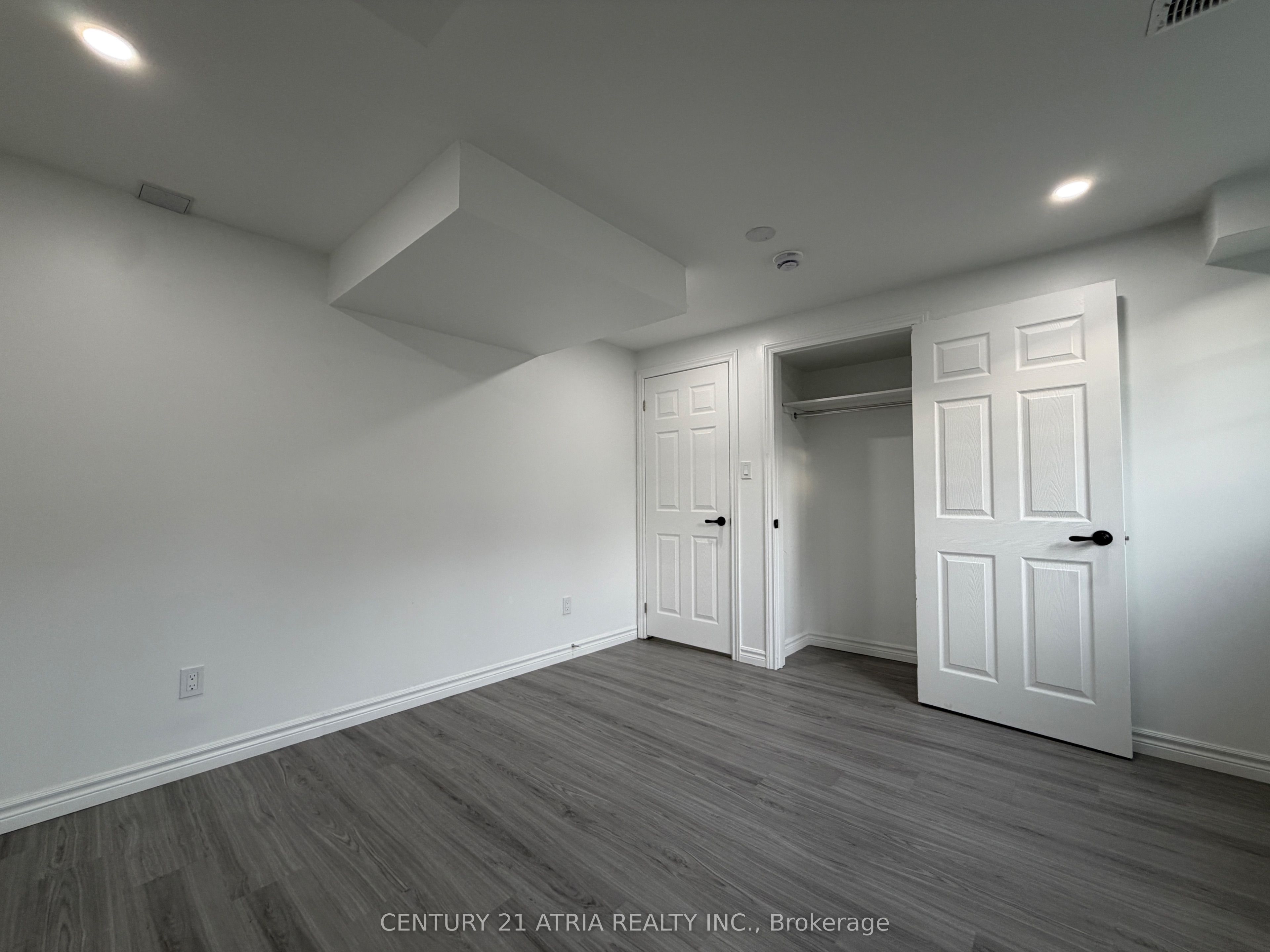 Bsmt-43 Creedon Crescent, Ajax, ON, L1T 0P7 photo 5