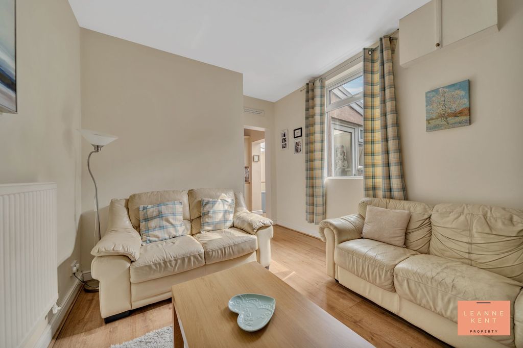Additional image 13 of 3 bed detached house for saleVan Road, Caerphilly CF83
