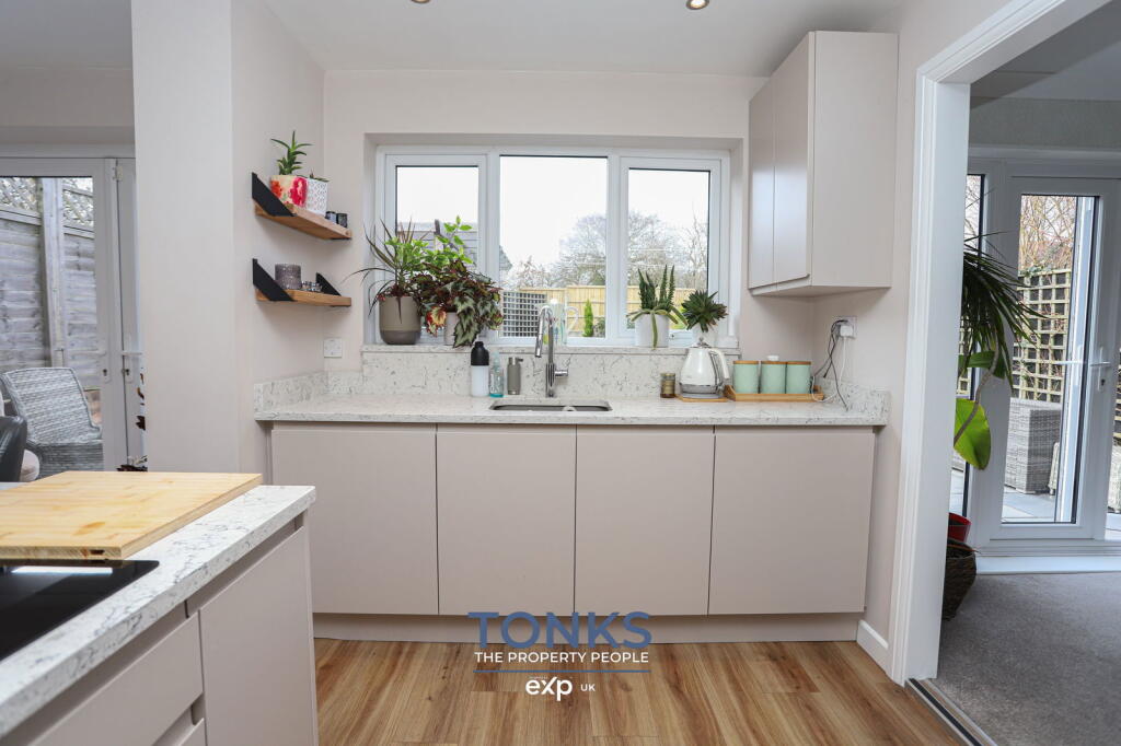 Additional image 8 of Summerfields Avenue, Halesowen, B62 9NS